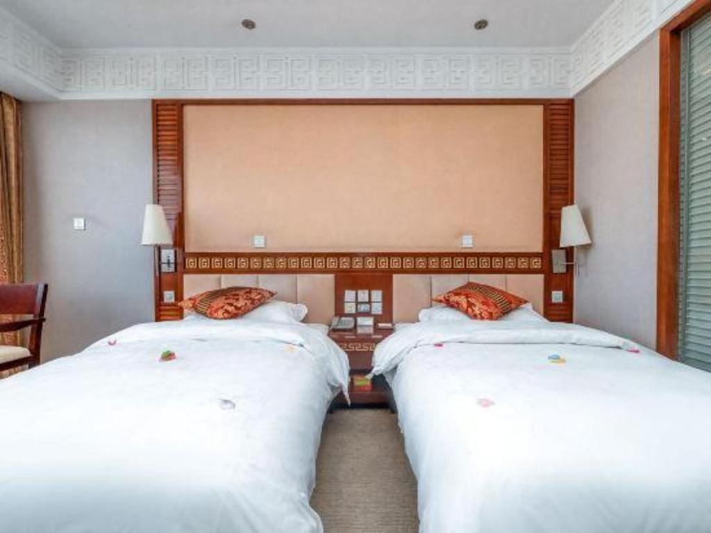 Golden Spring Hotel Lijiang Lijiang  Luaran gambar